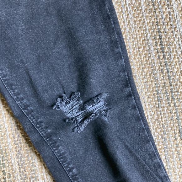 Wild Fable High Rise Mom Jean Blacl Distressed size 25 - Picture 3 of 5
